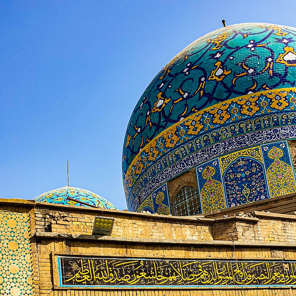 Fayl:قبة جامع الحيدر خانة.jpg