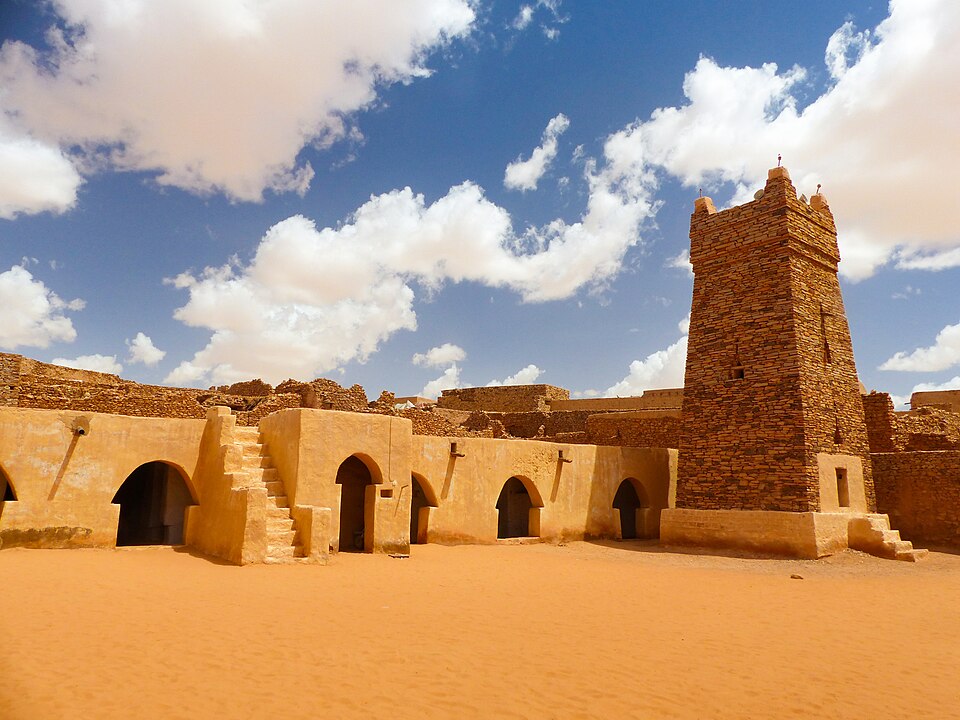 Fayl:مسجد شنقيط التاريخي.jpg