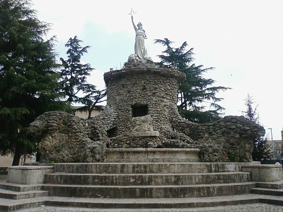 Fayl:Fontanabiondi.jpg
