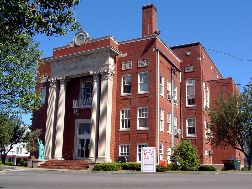 Fayl:Grayson County, Kentucky courthouse.png