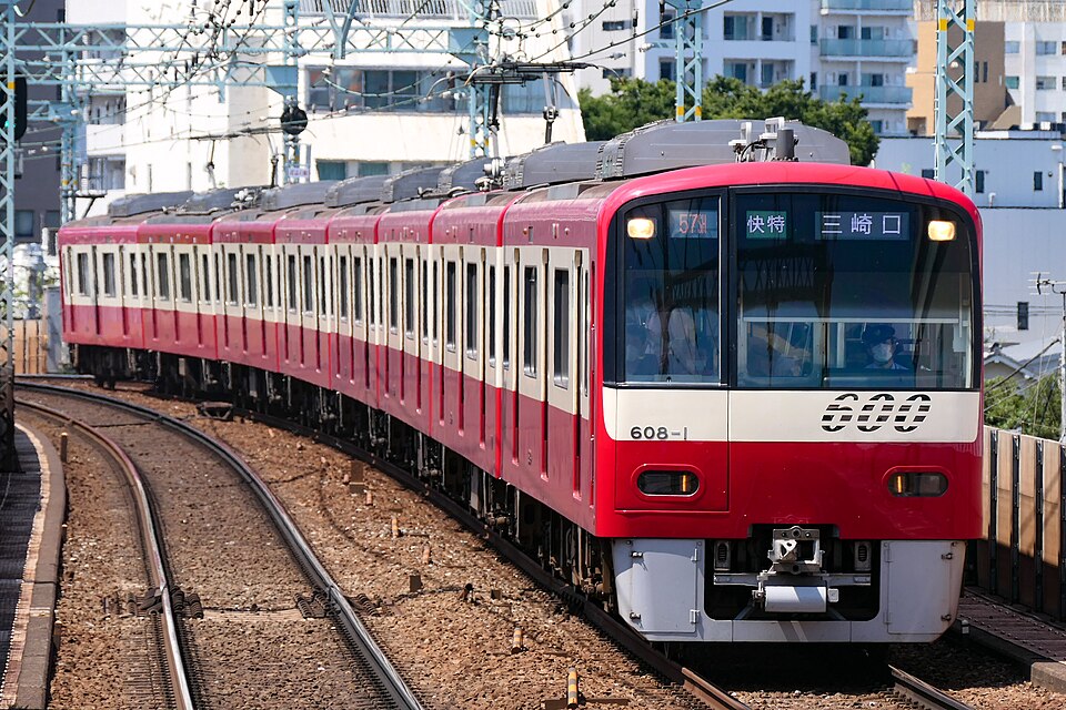 Fayl:Keikyu-Type600-608-1.jpg