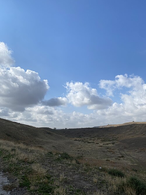 Fayl:Tuyaqamar.jpg