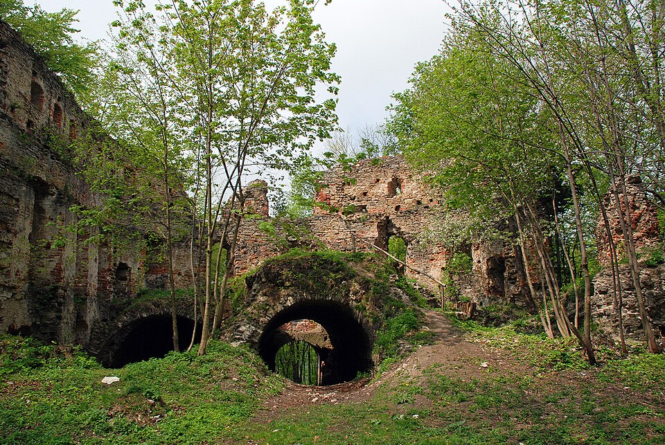 Fayl:Dobromyl Castle RB.jpg