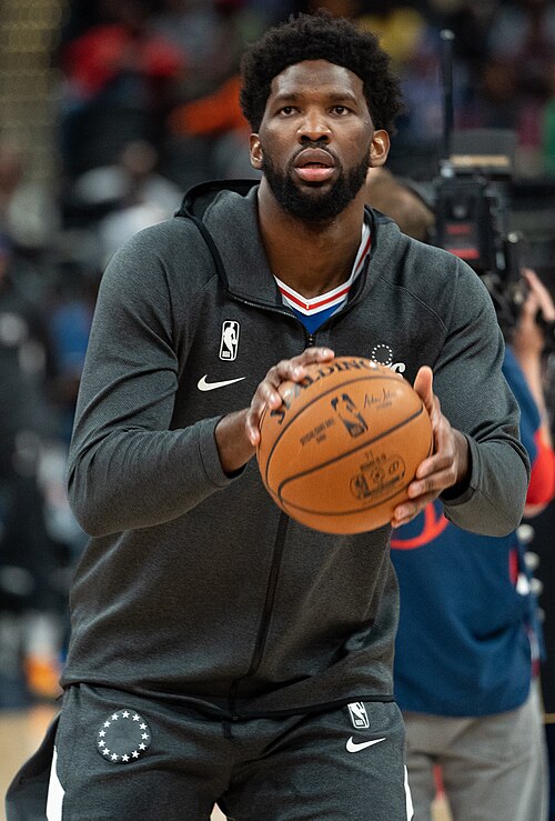 Fayl:Joel Embiid 2019.jpg