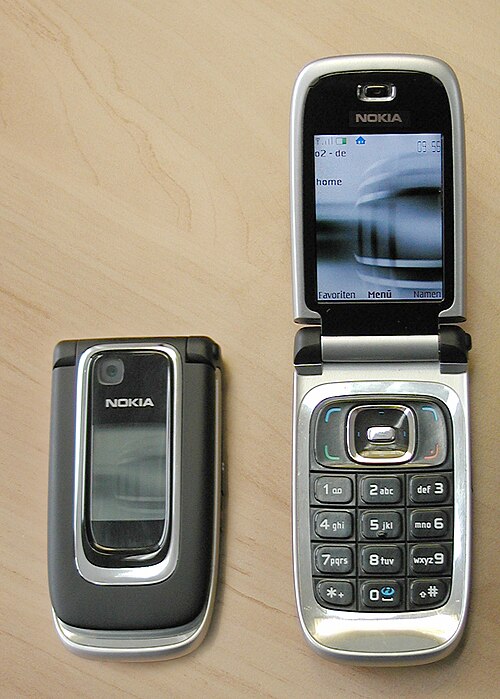 Fayl:Nokia 6131 01.jpg