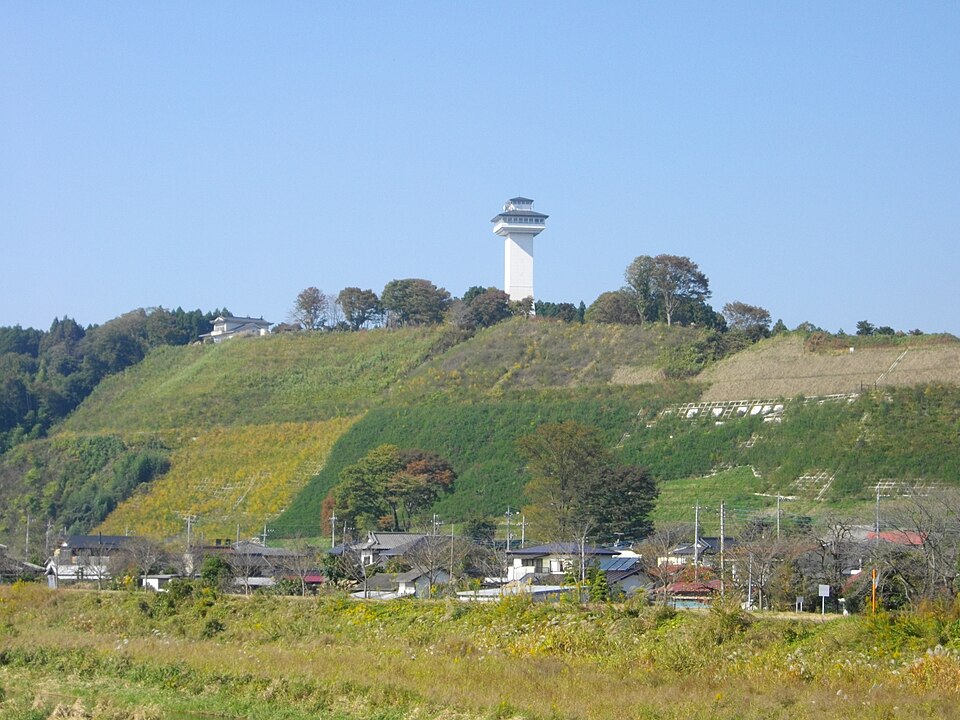 Fayl:Ruins of Kitsuregawa Castle.JPG