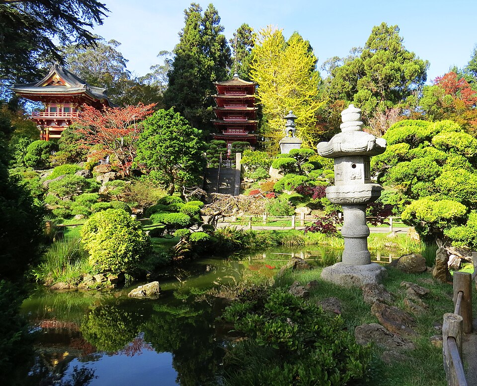 Fayl:San Francisco Japanese Garden.jpg