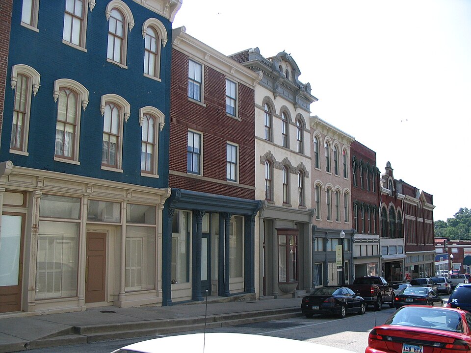 Fayl:Downtown Mount Sterling, Kentucky.JPG