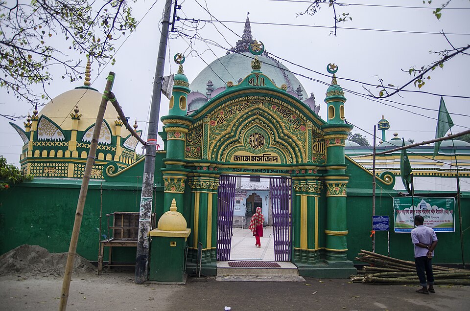 Fayl:Shahjadpur Dargah Mosque 03.jpg