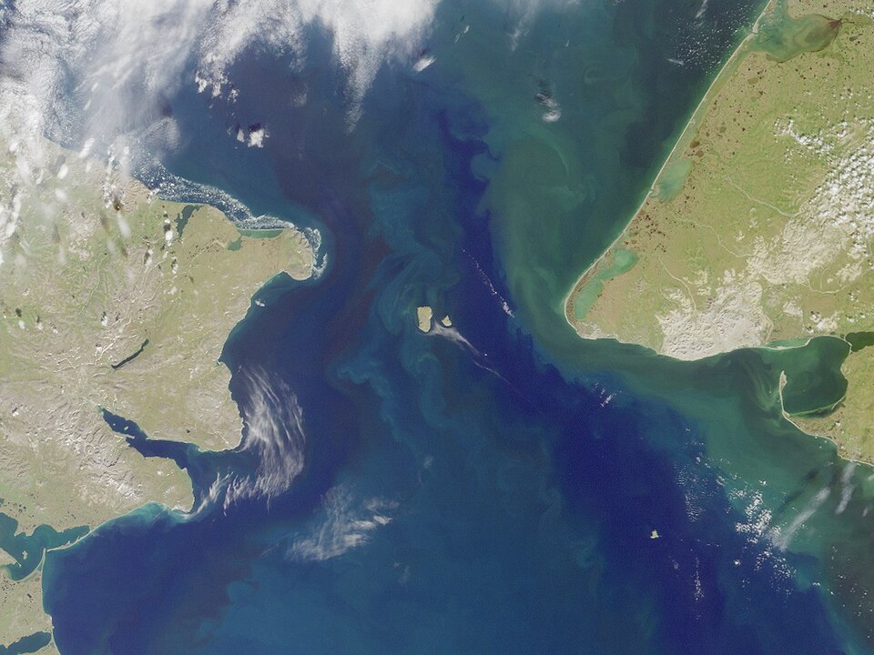 Fayl:Bering Strait.jpeg
