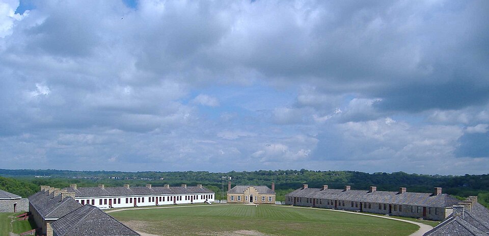 Fayl:Fortsnellinggrounds.jpg