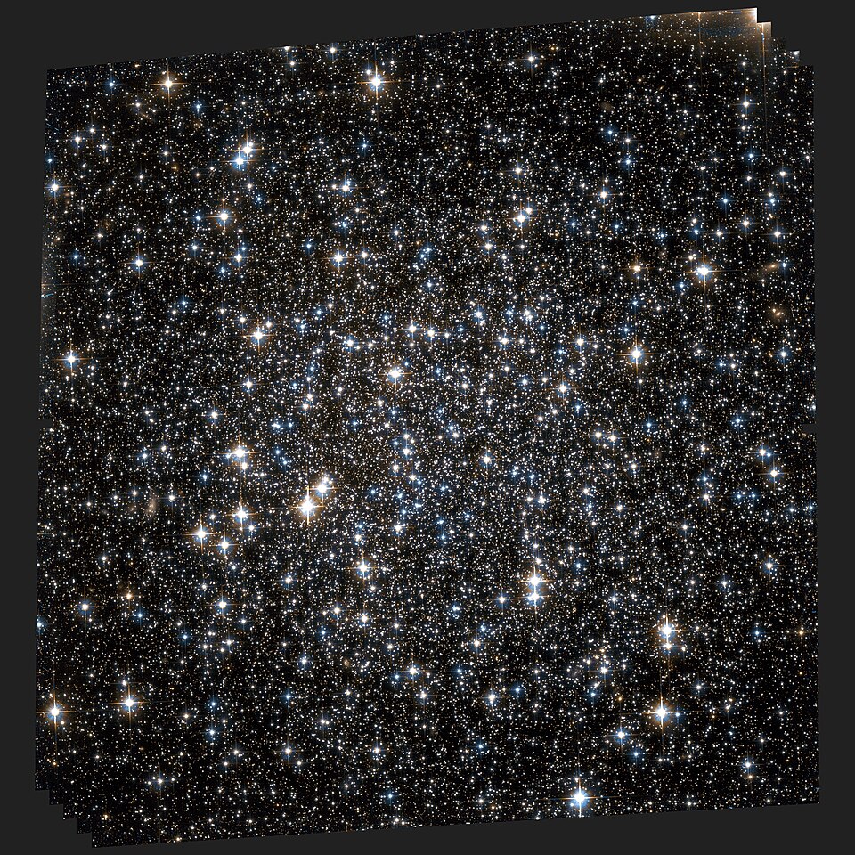 Fayl:NGC 6101.jpg