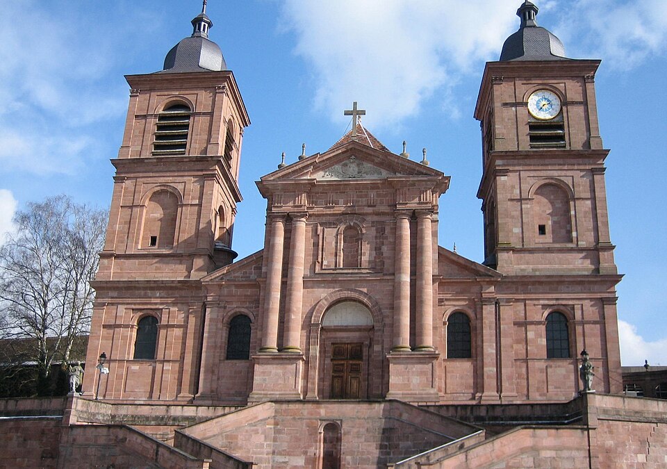 Fayl:Saint-Dié-des-Vosges-Cathédrale.jpg