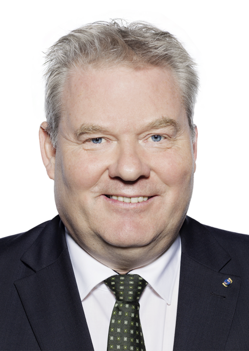 Fayl:Sigurður Ingi Jóhannsson 2016 (cropped).png