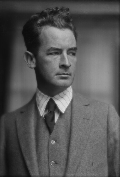 Fayl:James Montgomery Flagg (1).jpg