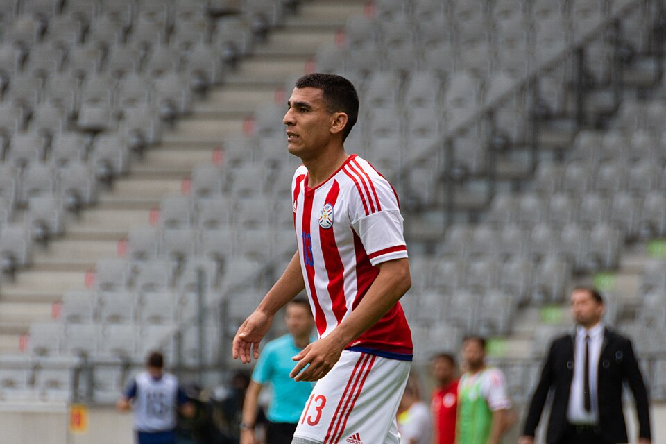 Fayl:Júnior Alonso 20180612.jpg