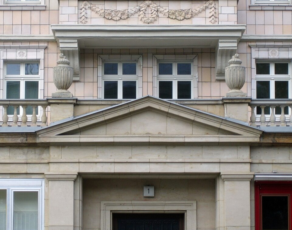Fayl:K-M-Allee 4a.jpg