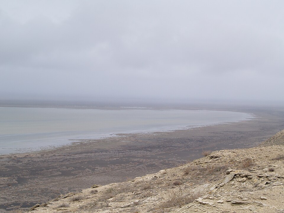 Fayl:Sudochye lake.JPG