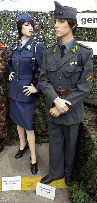 Fayl:1972 Musik Kpl uniform.jpg