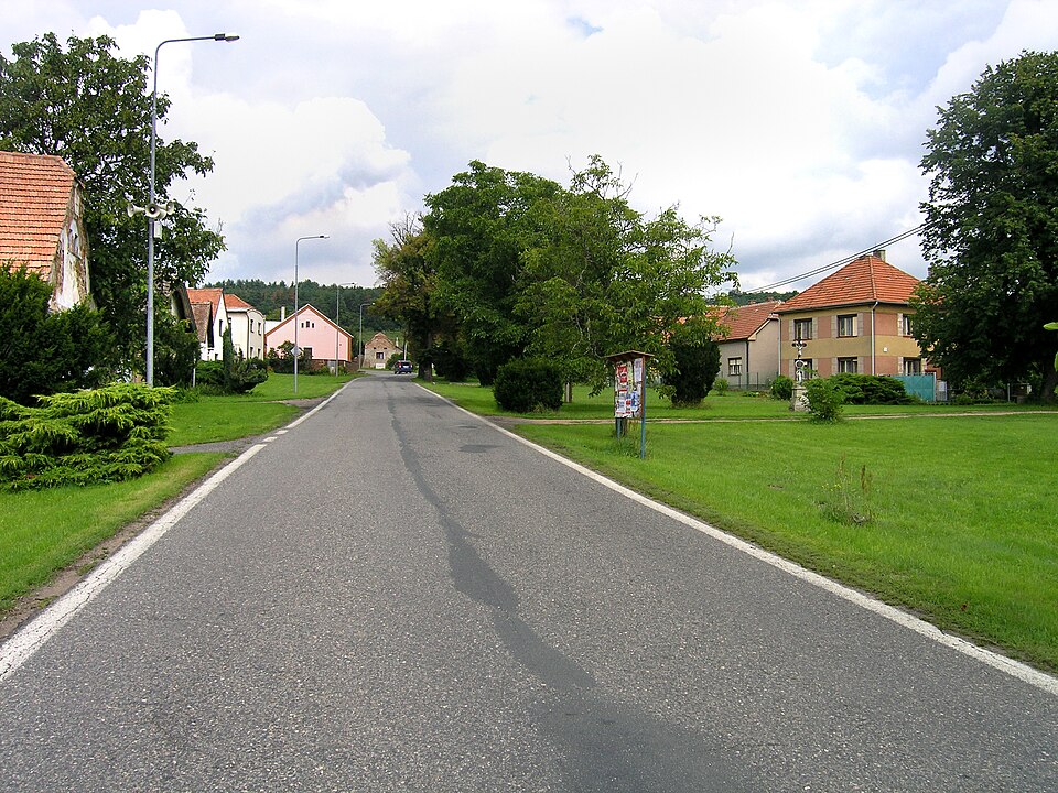 Fayl:Horušice, common.jpg