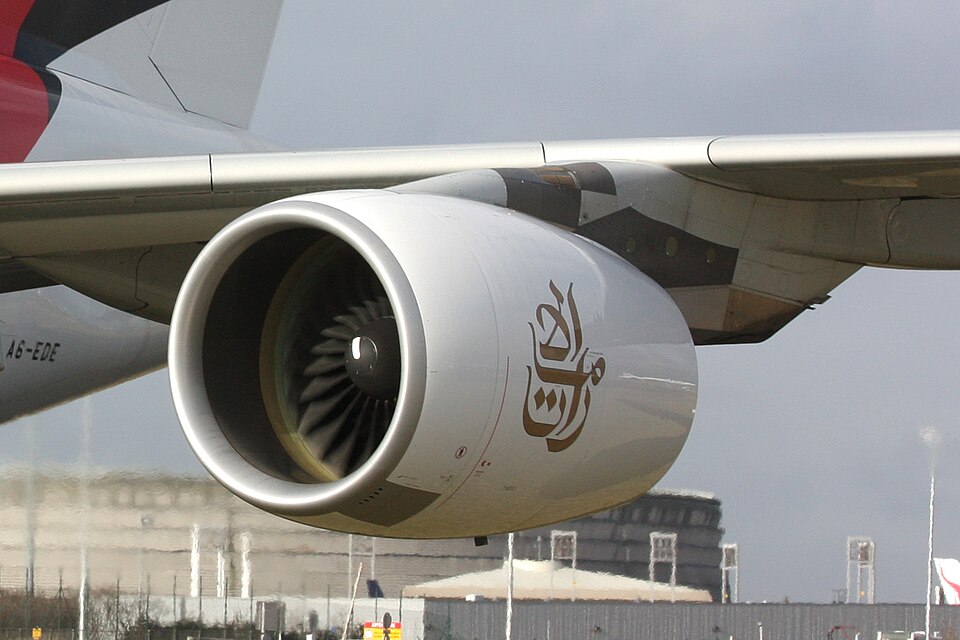 Fayl:EA GP7200.jpg