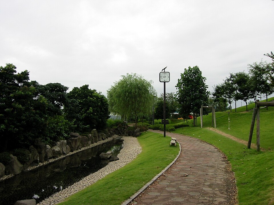 Fayl:Furusato-park.jpg