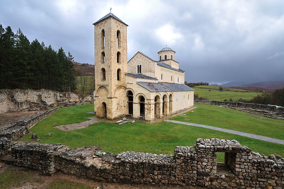 Fayl:Manastir Sopocani 2.jpg