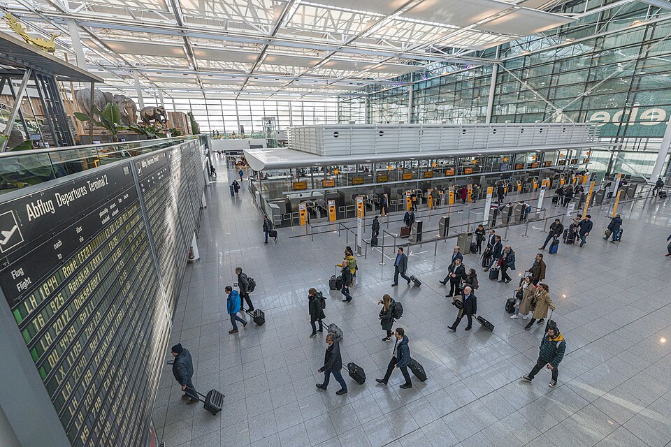 Fayl:Munich airport 2019 2.jpg