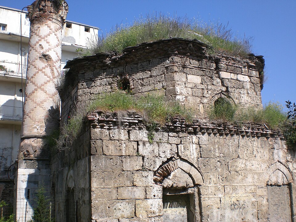 Fayl:Beroia Orta Tzami Mosque.jpg