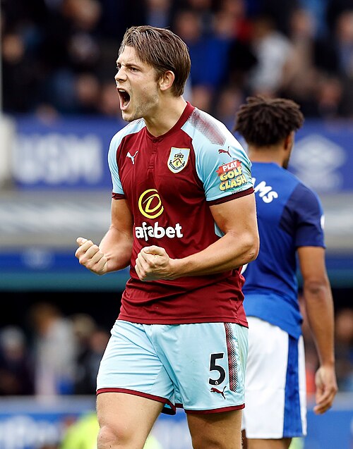 Fayl:James Tarkowski (Oct 2017).jpg