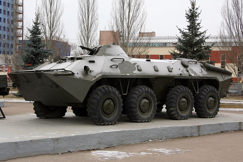 Fayl:Victory park (Kazan) (262-6).jpg