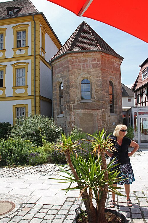Fayl:Forchheim-38-Amtshaus-Gereonskapelle-2015-gje.jpg