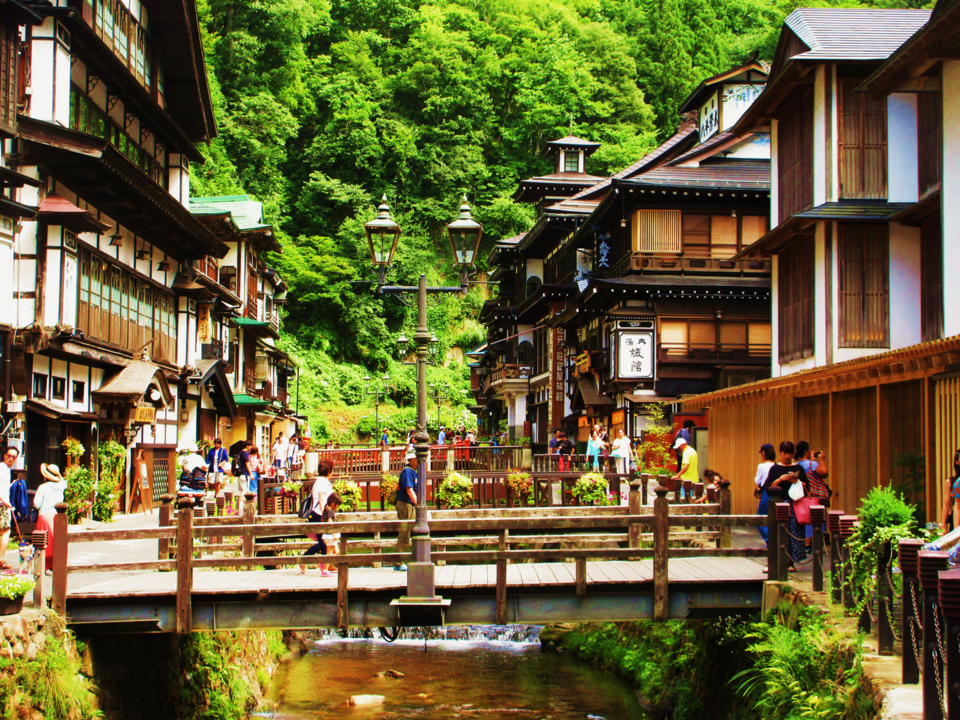 Fayl:Ginzan Onsen 2019 no.3.png