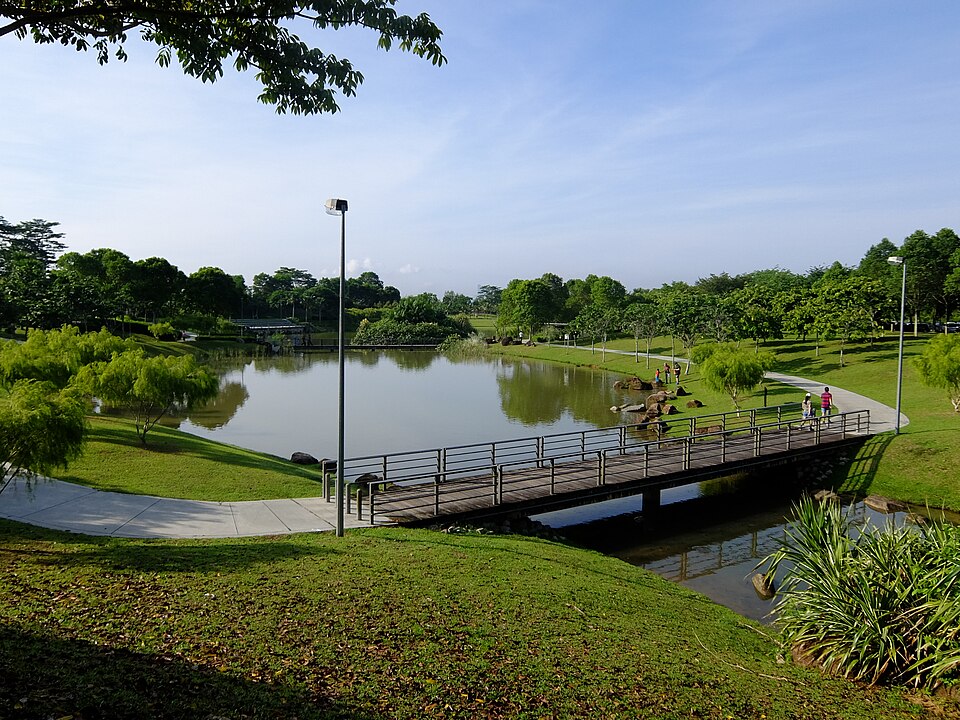 Fayl:Adda Heights Park.jpg