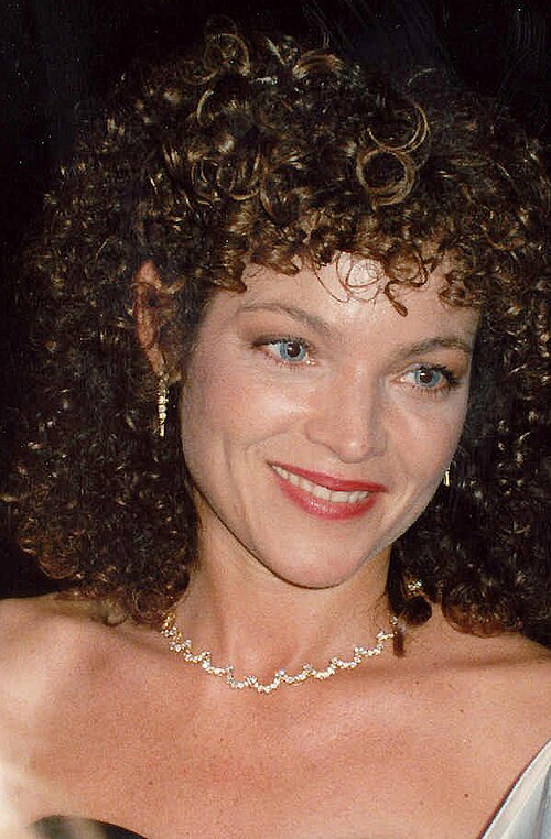 Fayl:Amy Irving cropped.jpg