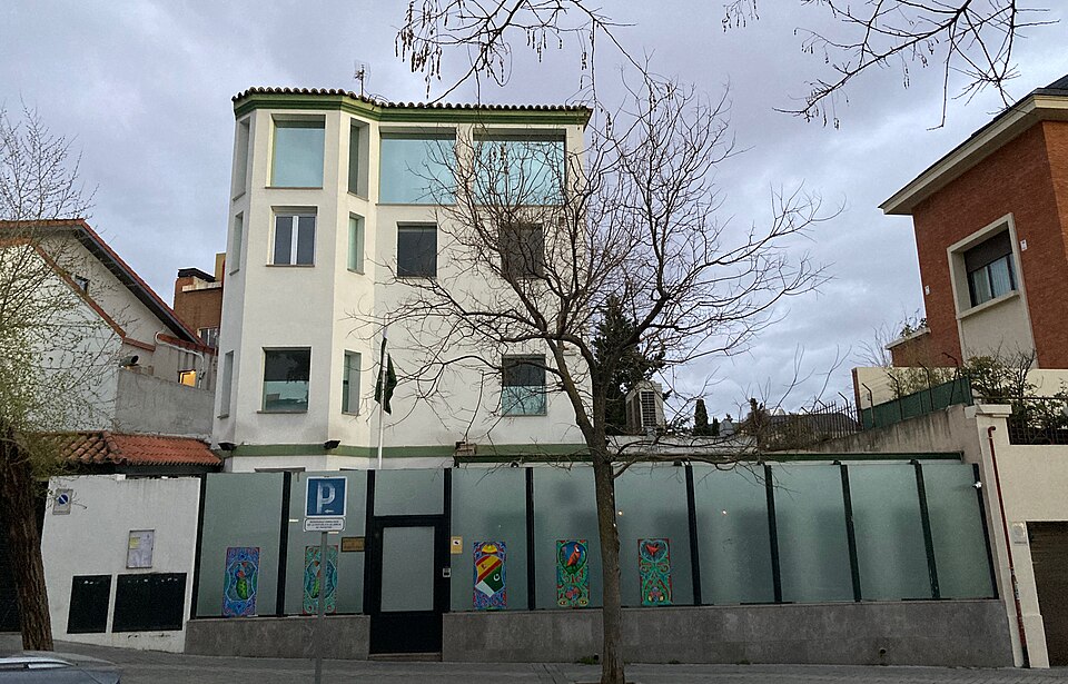 Fayl:Embajada de Pakistán, Madrid.jpg