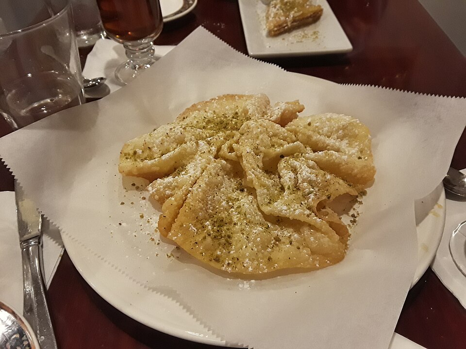 Fayl:Gosh-e-feel, Panjshir Restaurant.jpg