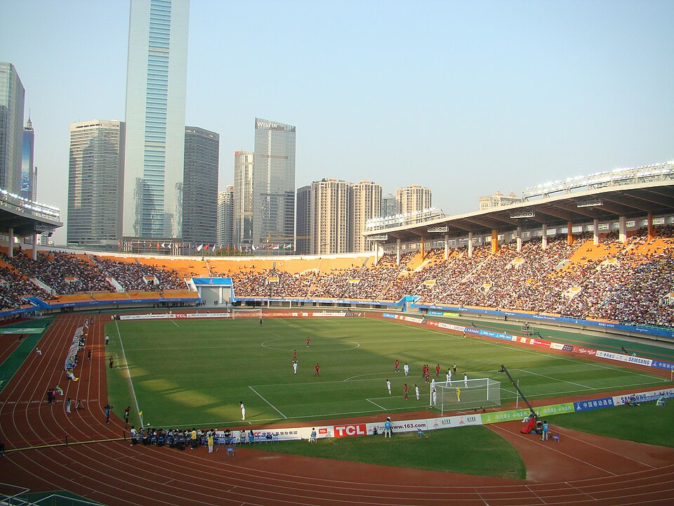Fayl:Tianhe Stadium.jpg