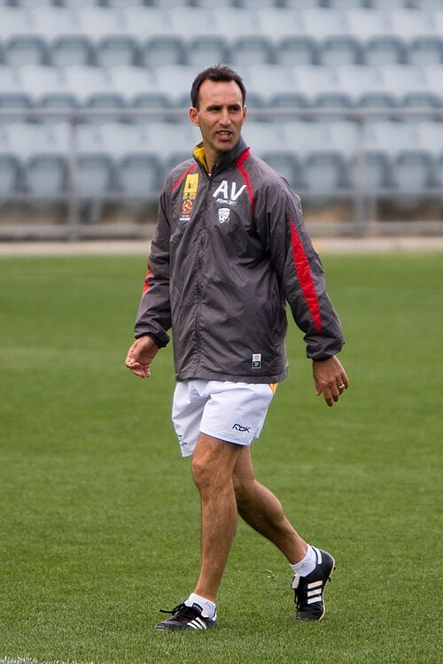 Fayl:Aurelio Vidmar.jpg
