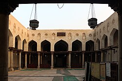 Masjid ichki qismi (qibla tomonga qaragan holda)