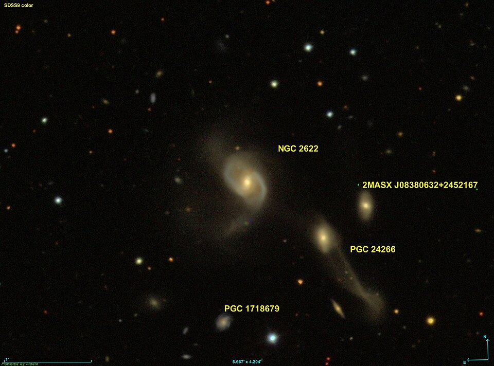 Fayl:NGC 2622 SDSS.jpg