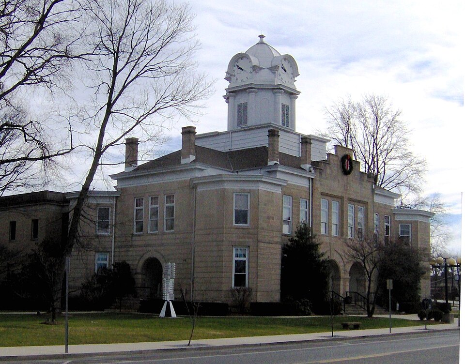 Fayl:Cumberland-county-tennessee-courthouse1.jpg