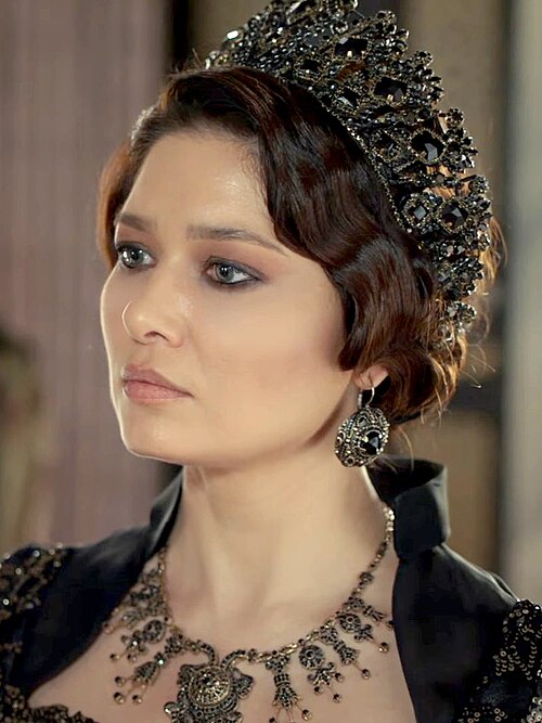Fayl:Nurgül Yeşilçay.jpg