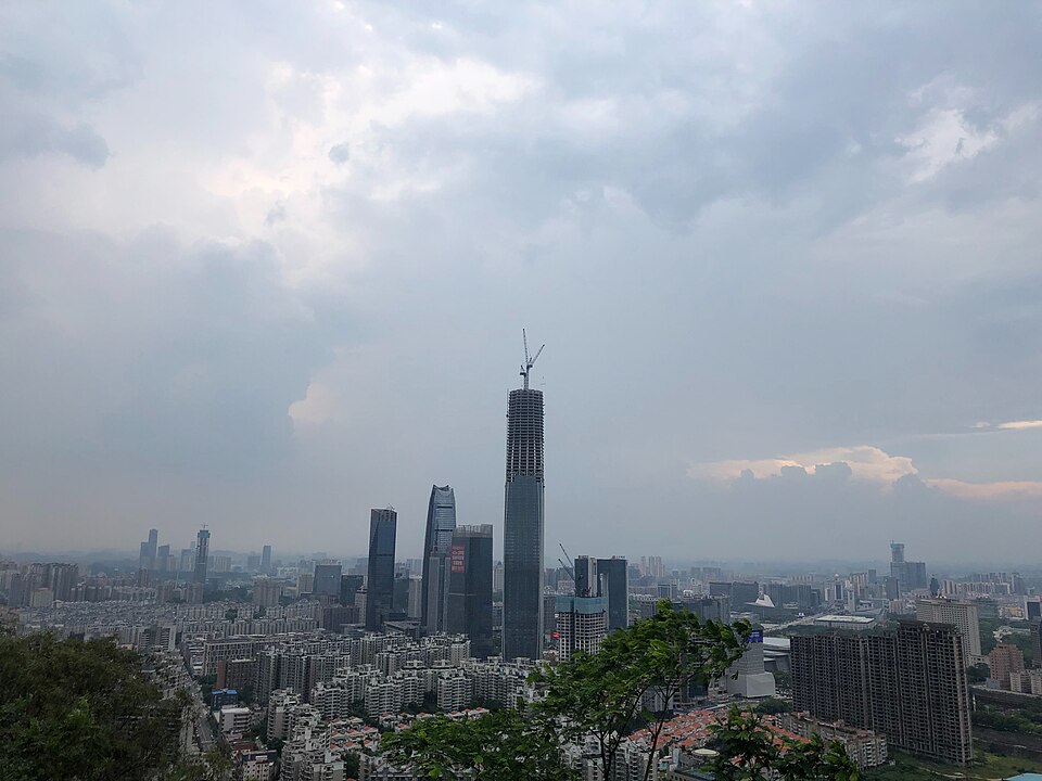 Fayl:旗峰山顶看南城.jpg