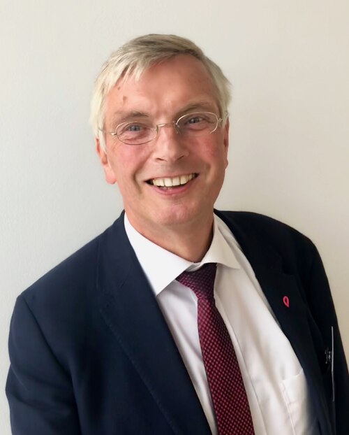 Fayl:Altenmueller 2018.tif