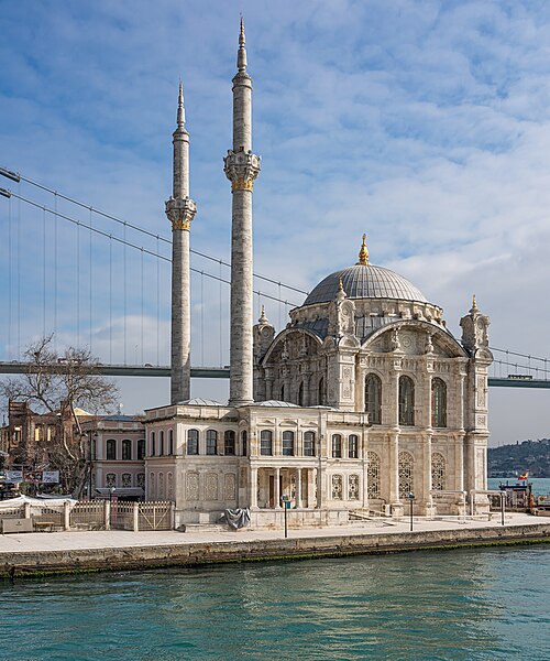 Fayl:Istanbul asv2020-02 img61 Ortaköy Mosque.jpg