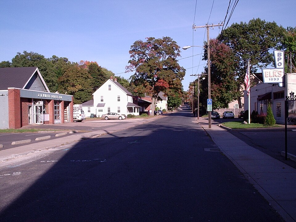 Fayl:Manchester Connecticut.JPG
