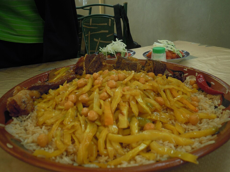 Fayl:Samarkandian palov.jpg