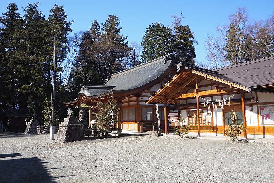 Fayl:池田八幡神社社殿.jpg