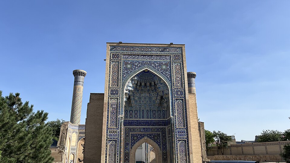 Fayl:Guri Amir mausoleum 5.jpg